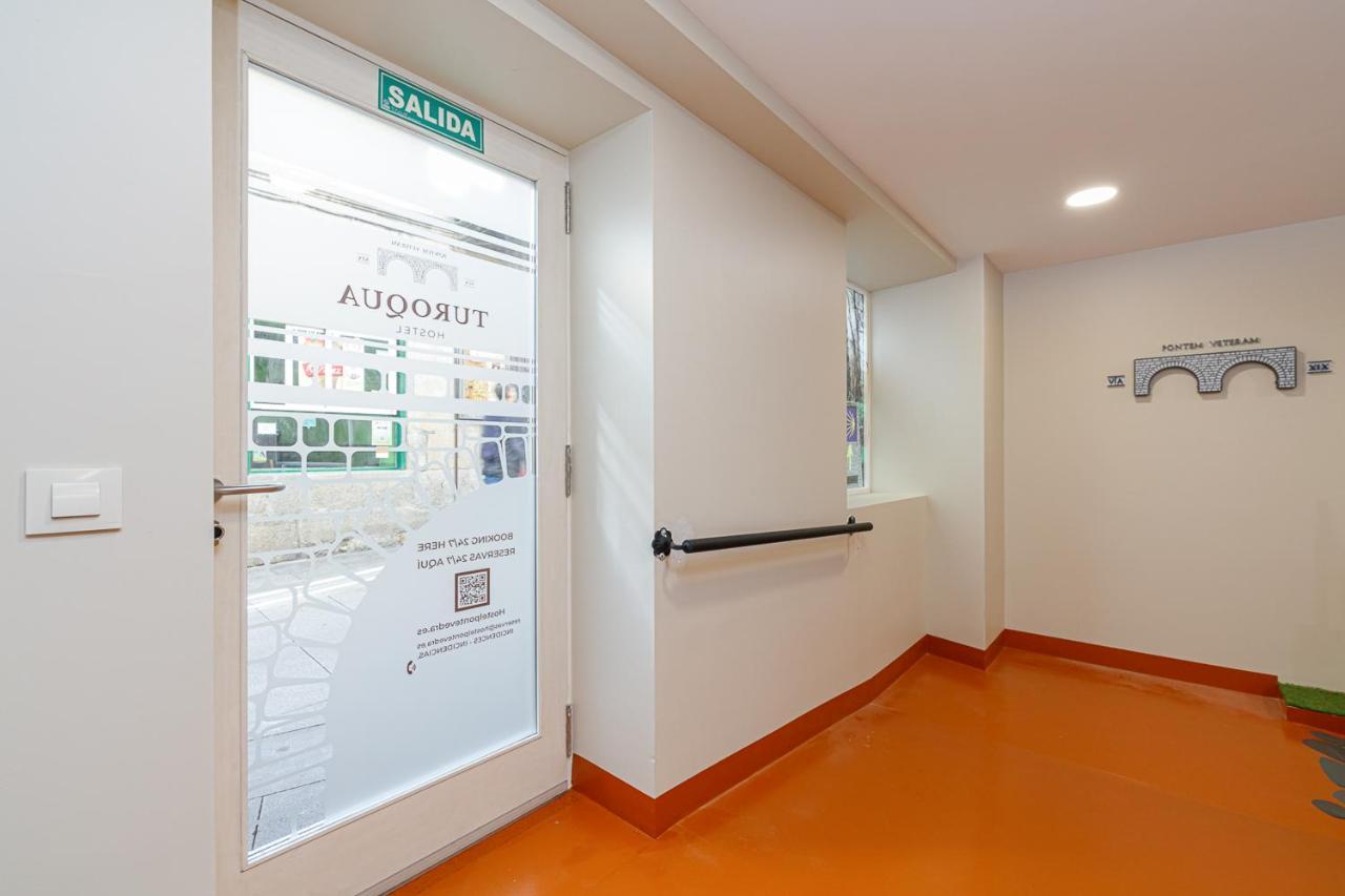 Turoqua Hostel Понтеведра Екстериор снимка