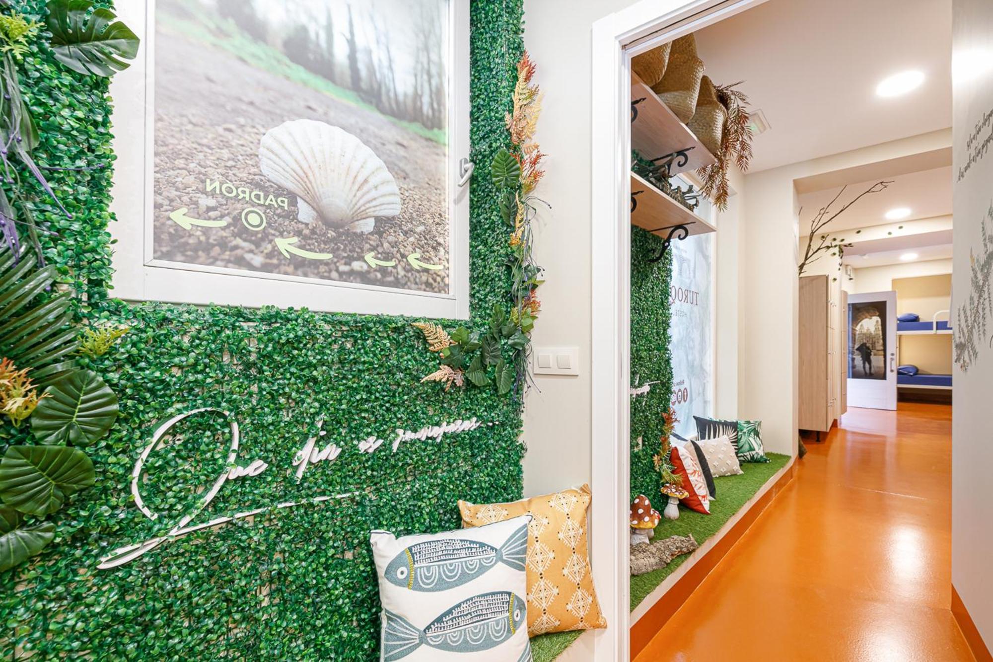 Turoqua Hostel Понтеведра Екстериор снимка